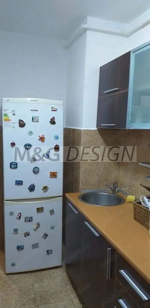 Apartament cu 2 camere  Dambovit cu centrala - Poză 4