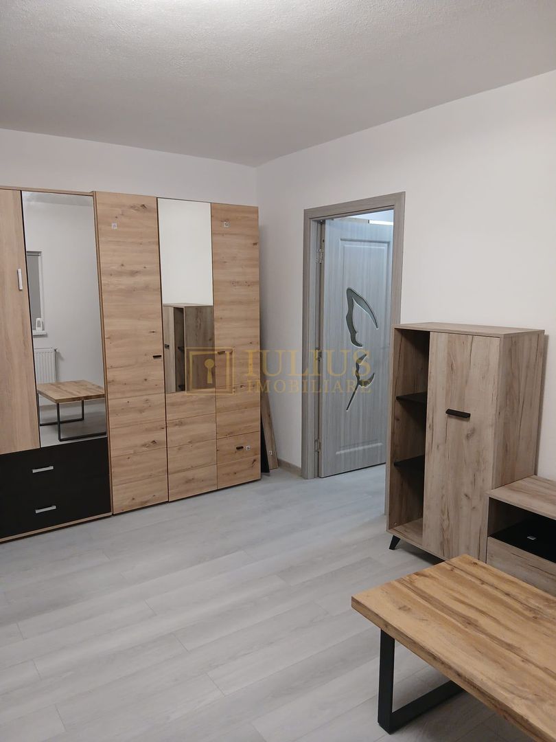 2 camere| Torontalului centrala proprie| renovat recent| parter - Poză 3