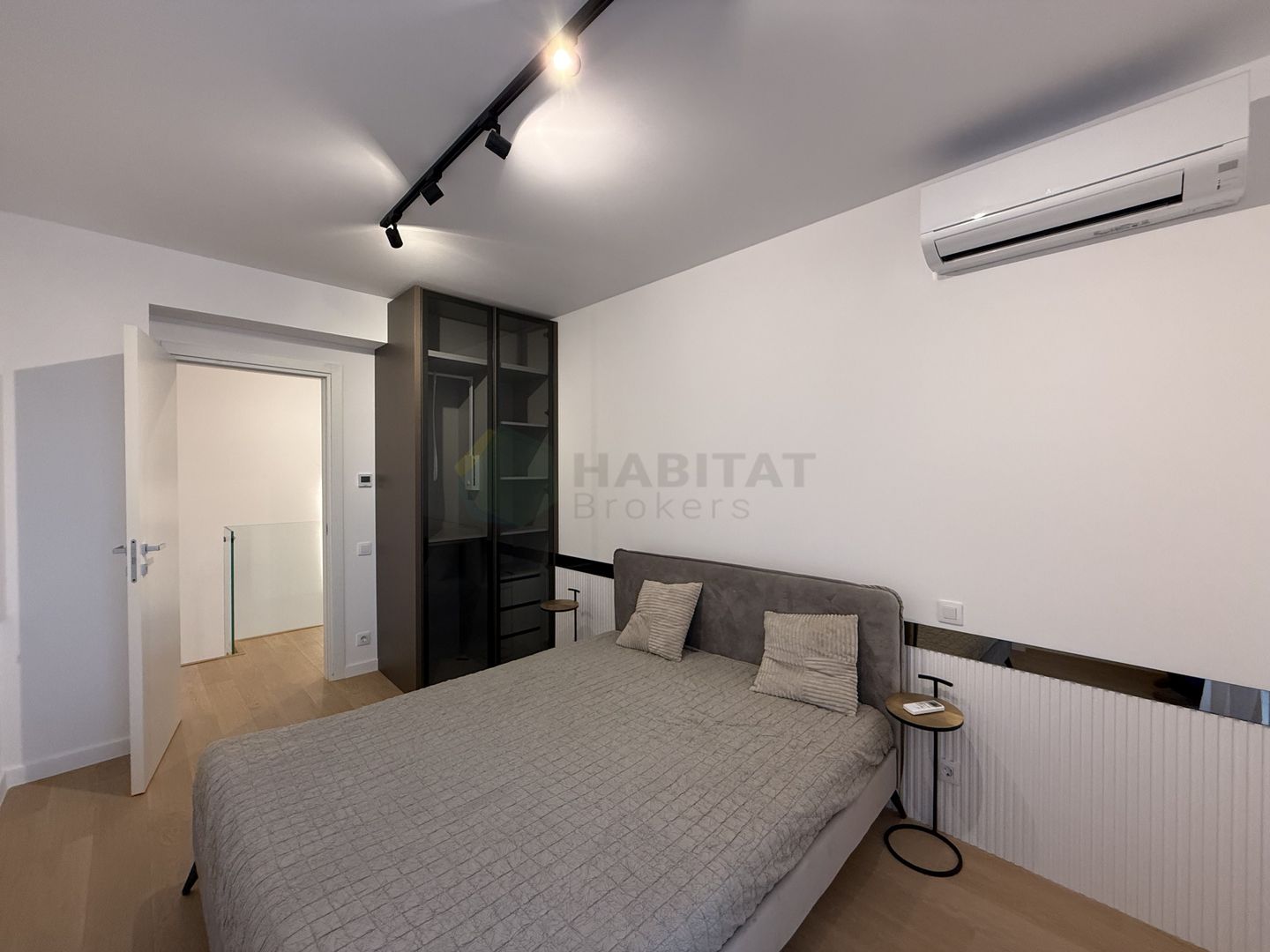 Vila urbane 3 camere | Tunari-Parc - Poză 18