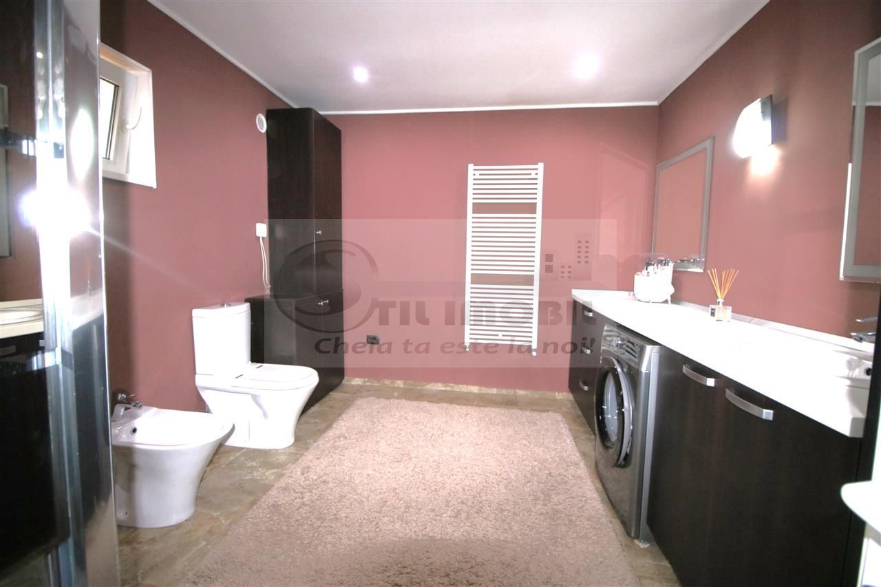 MIROSLAVA CASA EXCLUSIVISTA LA CHEIE LUX STIL MEDITERANEAN MOBILATA - Poză 21