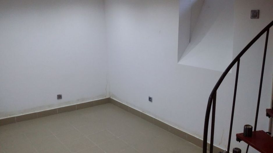 De vanzare apartament / spațiu comercial intersectie Foisorul de Foc - Poză 5