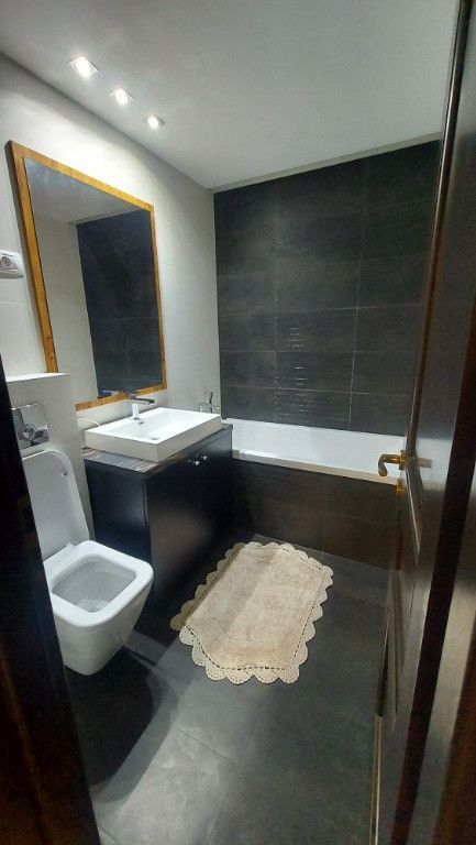 Apartament 3 camere Bd. Libertatii - Poză 3
