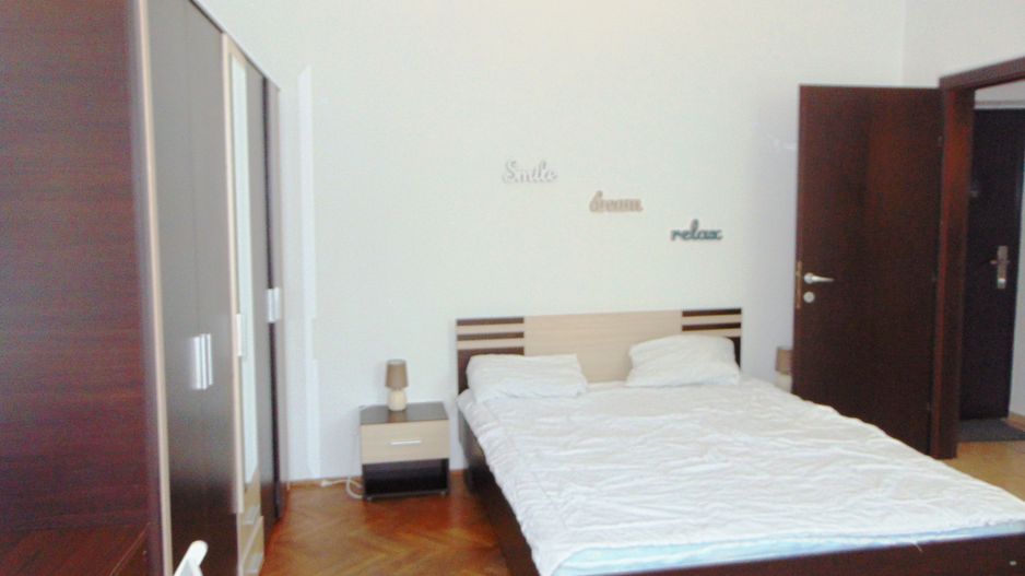 Garsoniera spatioasamobilata modern-Judetean - Poză 1
