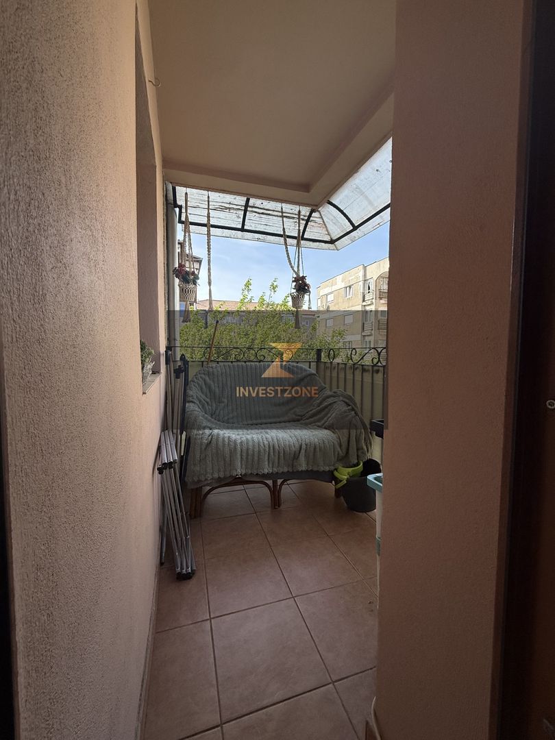 Pb 2 camere etajul 2 Sovata Oradea - Poză 7
