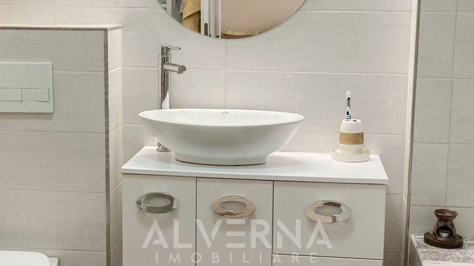 Apartament 2 camere, la cheie, 47 mp, balcon 13 mp, garaj, zona VIVO - Poză 4