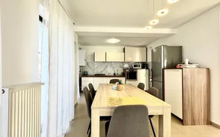 Casa de închiriat  - Dumbrăvița - Poză 12
