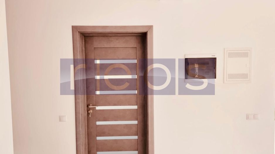 VILA DE VANZARE | 5 CAMERE | BURIAS - Poză 17