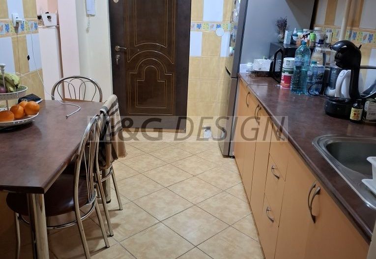 Apartament 3 camere Sagului etaj 2 - Poză 3
