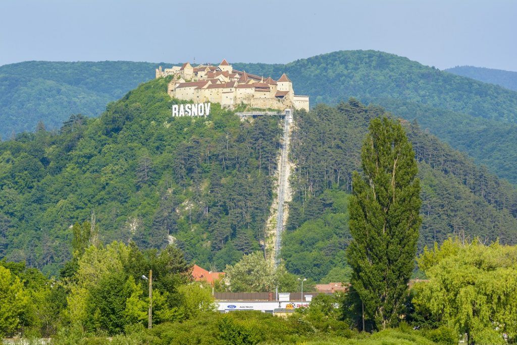 Teren intravilan imprejmuit pe o suprafata de 23.200mp, Rasnov, Brasov - Poză 5