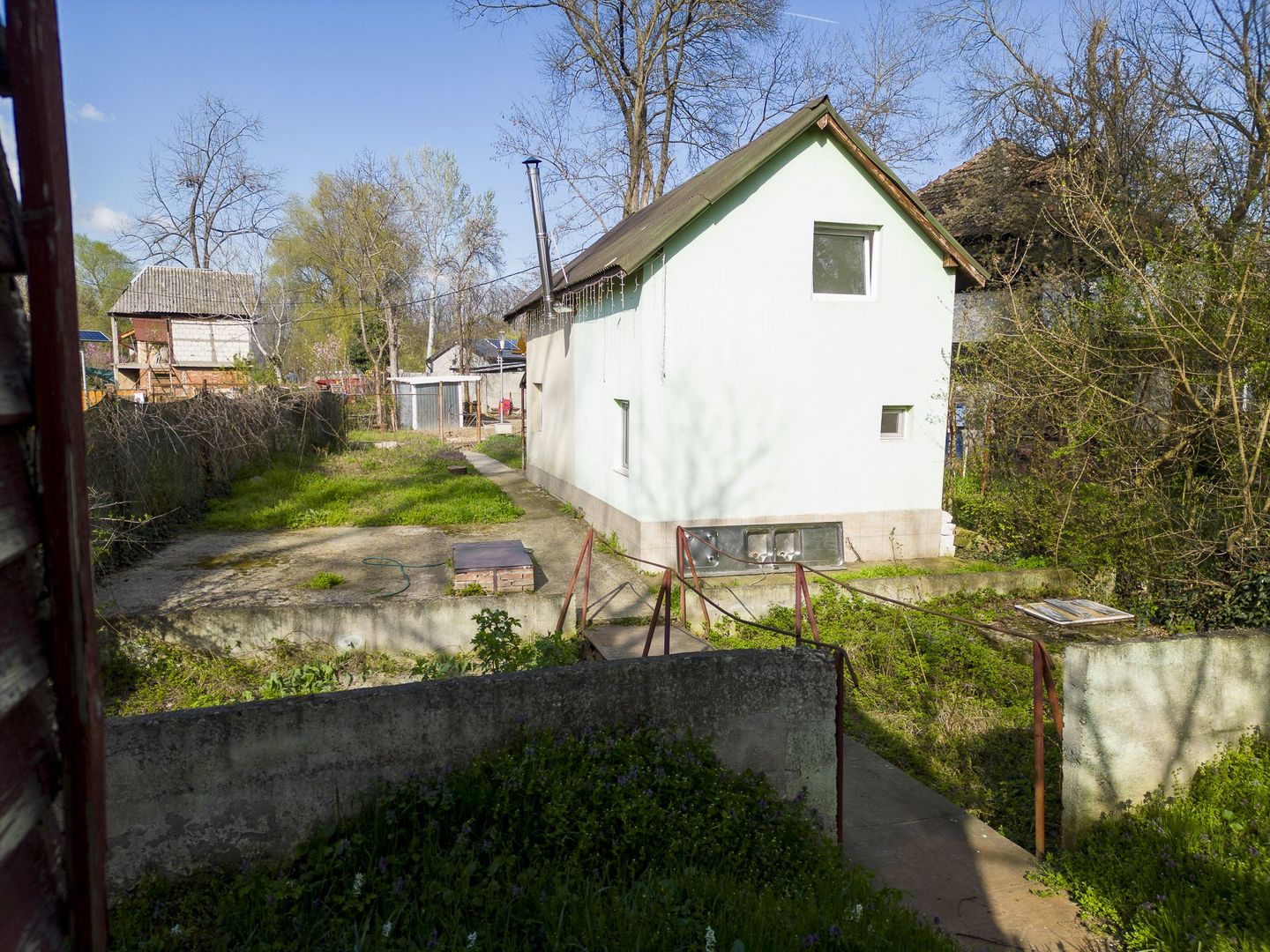 Casă cu mansardă la 3 insule - Poză 3