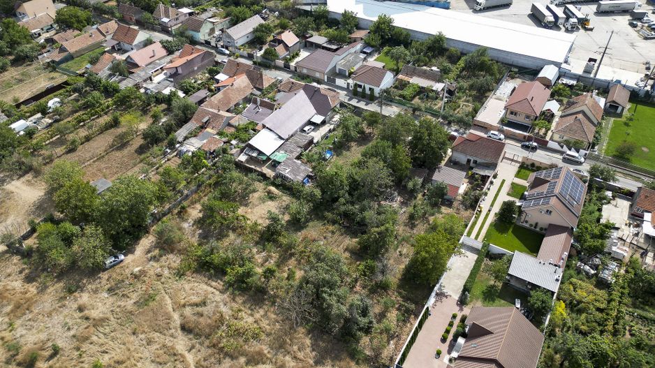 Loc de casă în Poltura Arad - Poză 22