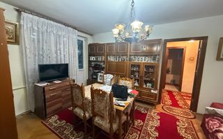 3 semidecomandate,  etaj 1, zona Supeco - 100 000 Euro - Poză 2