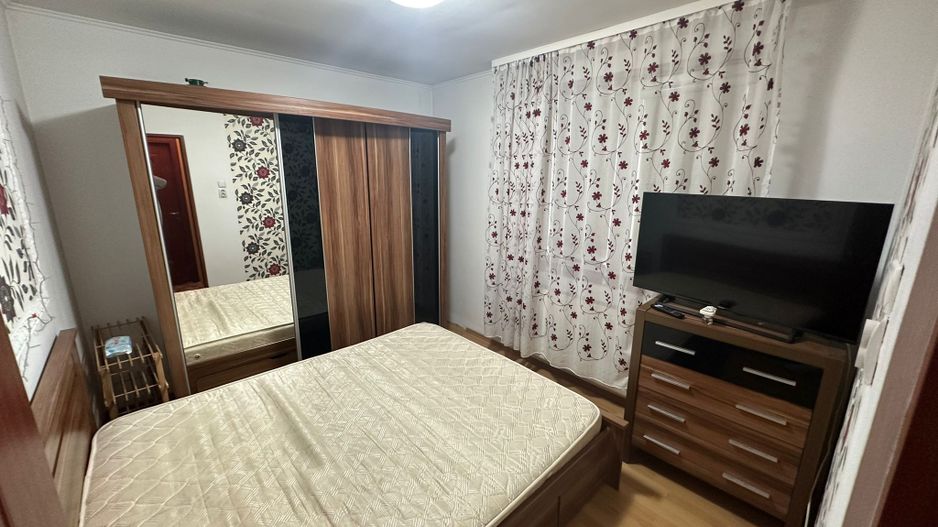 ageuropa.ro vinde ap cam 48mp etaj în Micro 14. - Poză 5