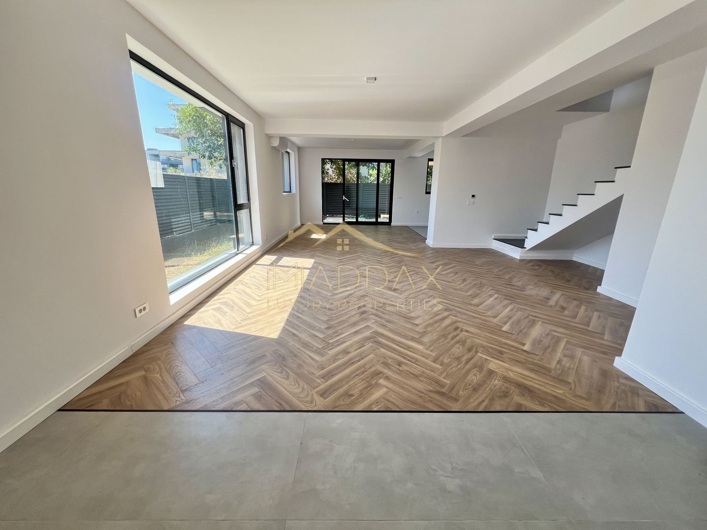 Vilă **6 camere  **451mp // Zona Iancu Nicolae - Poză 100