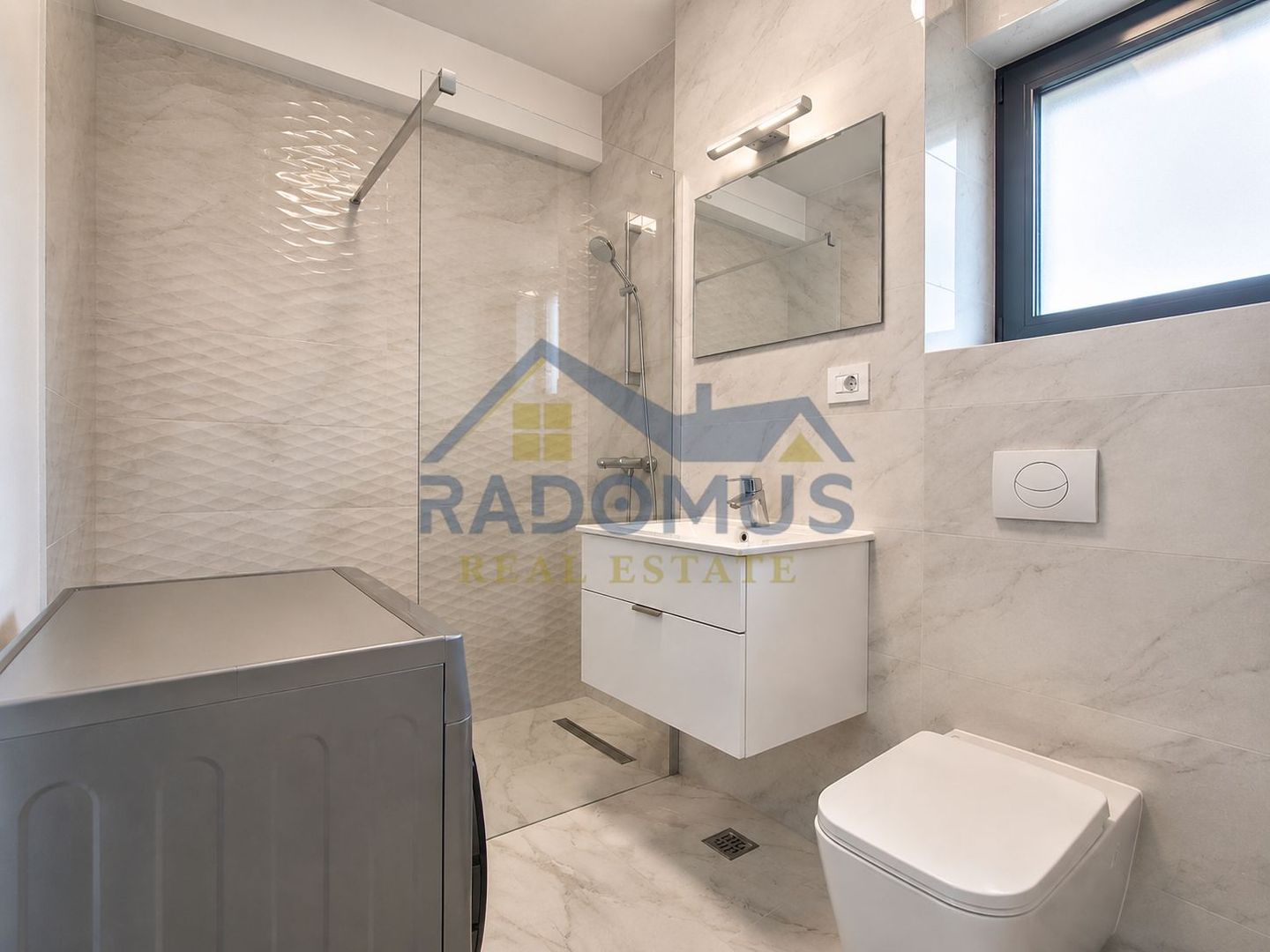 Chirie Ploiesti | 2 camere | Decomandat | Central | Bloc nou | 550€ - Poză 9