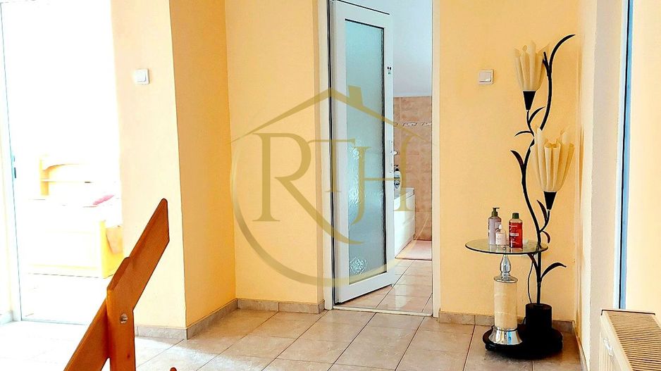 Oferim spre vanzare casa, 6 camere, 162mp utili, 809mp teren, in Giroc - Poză 18