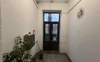 Apartament 3 camere+Birou la mansarda  |Calea Victoriei | Ideal firmă/birou - Poză 12