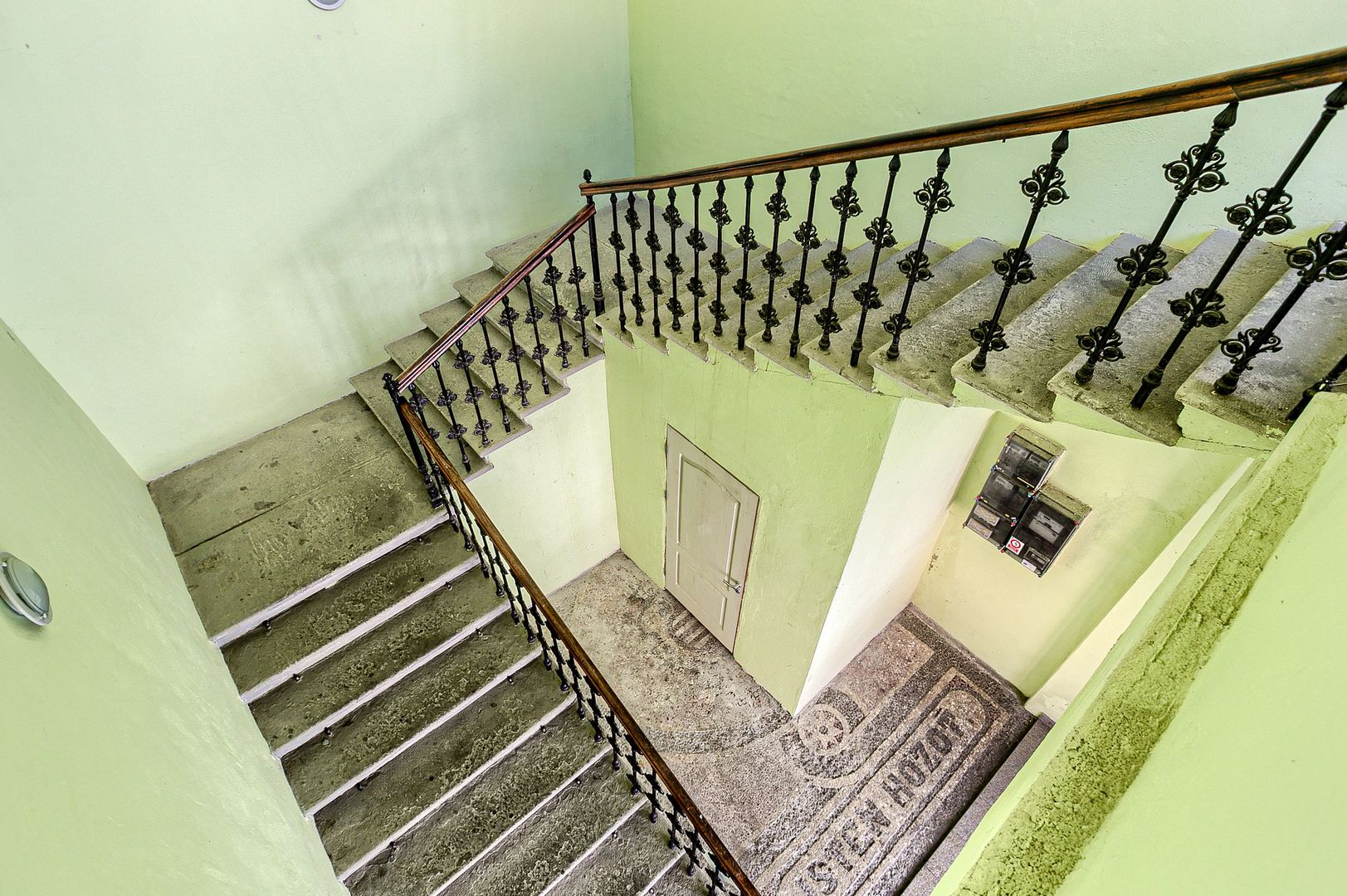 Rezervat Apartament spațios cu vedere la Bulevardul Revoluției Arad - Poză 9