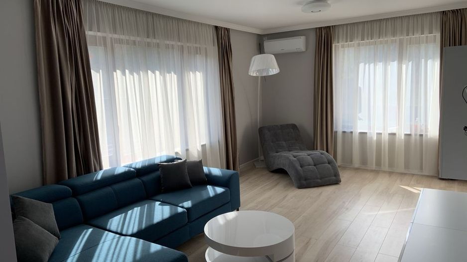 Casă 4 camere de închiriat în zona Câmpului - Poză 1