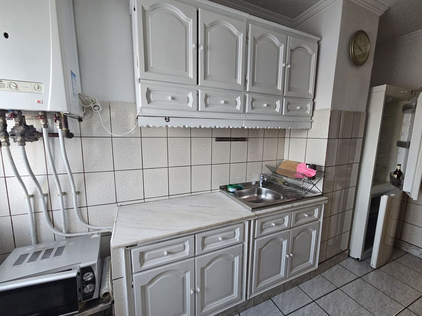 Apartament 3 camere, etaj 2, Zona Auchan Gavana - Poză 2