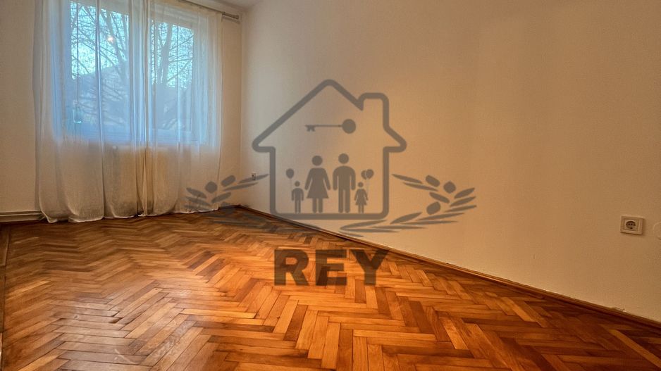 Apartament 3 camere – Etaj 1 | Zona CEC - Poză 10