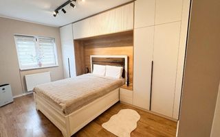De vanzare Apartament 3 camere Granvia Lujerului - Poză 3