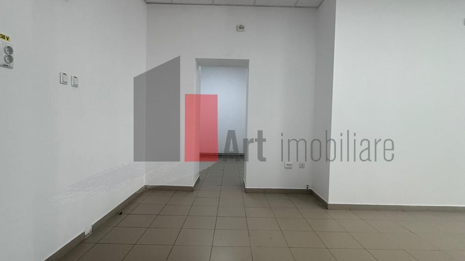 Spatiu comercial de inchiriat in zona Pantelimon - Poză 2