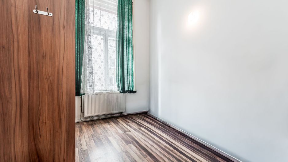 Apartament ultracentral cu 3 camere plus un bonus Comision 0 - Poză 10