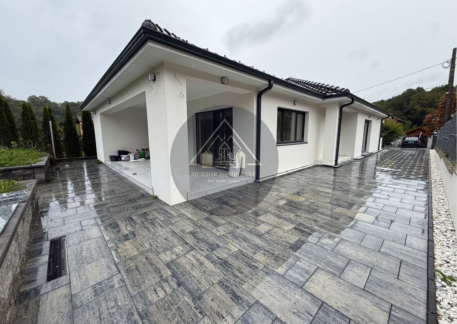 Casa noua, Medias - Poză 15