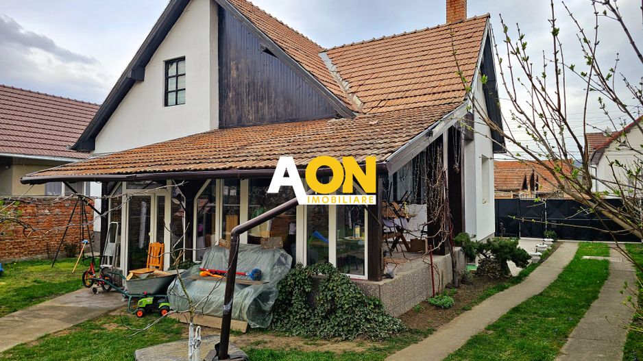 Casa 4 camere, toate utilitatile, 1650 mp teren, Lancram - Poză 2