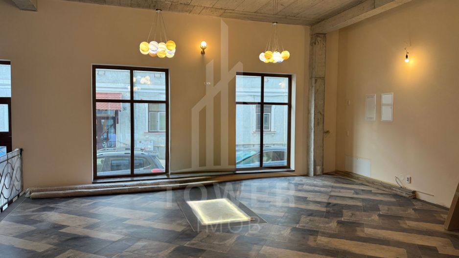 Spatiu comercial central - Poză 1