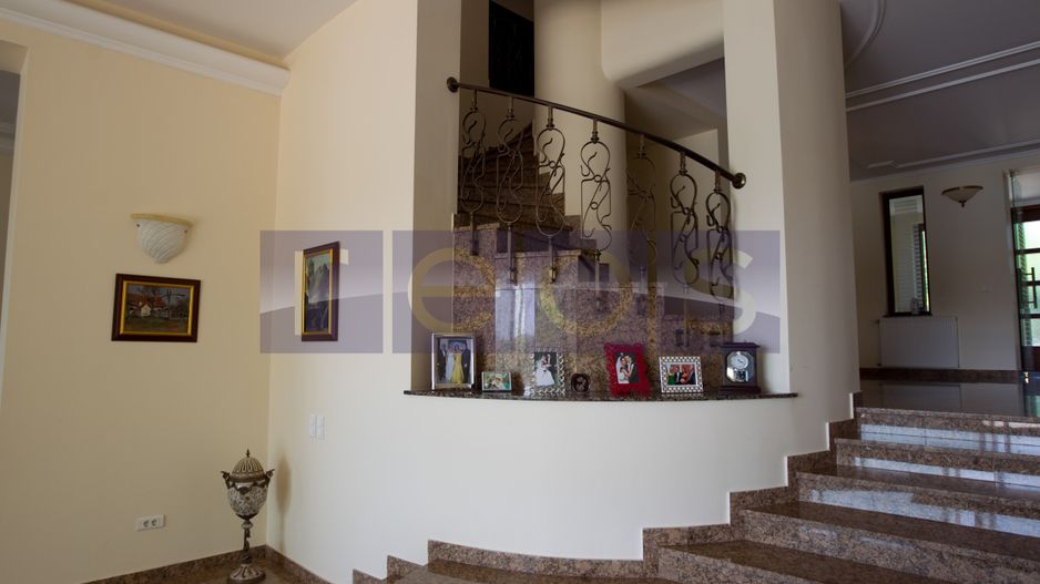 SNAGOV | VILA DE LUX CU 90M DESCHIDERE LA LAC | POZITIE EXCEPTIONALA - Poză 36