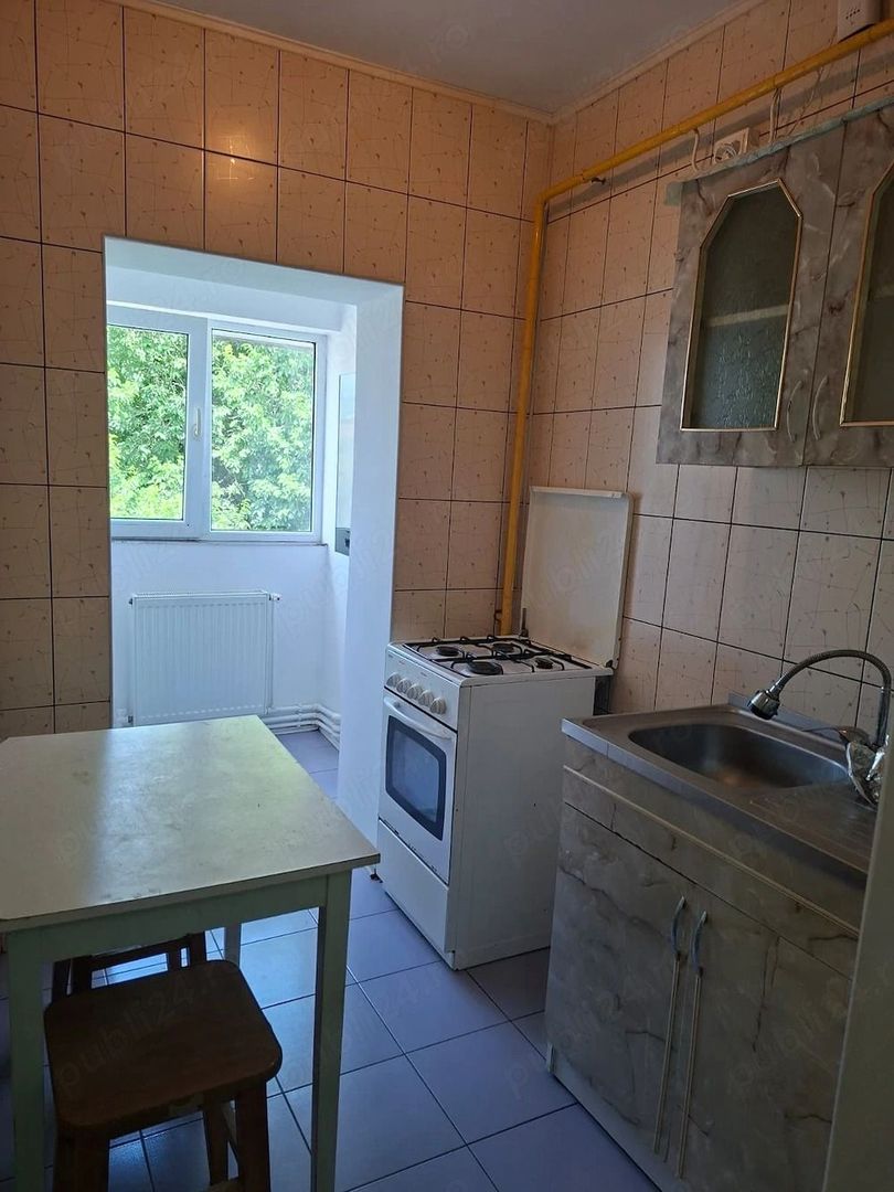 De inchiriat apartament cu o camera, I. C. Frimu, et. 4/4, 1250 lei - Poză 6