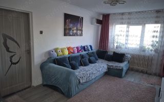 Apartament 3 camere etaj 4 de vânzare Podu Roș, Aleea Rozelor - Poză 5