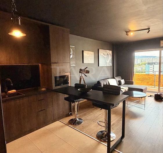Apartament cu terasă 9 mp, parcare subterană, Iulius Mall. - Poză 1