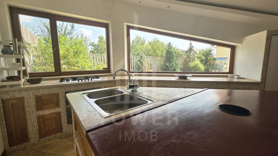 Casă individuală de închiriat - Poză 2