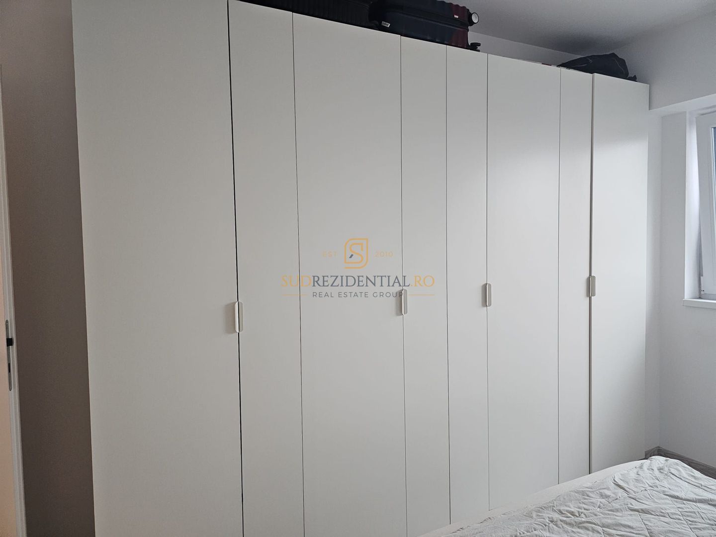 Apartament cu 3 camere, complet mobilat si utilat, acces rapid metrou - Poză 11