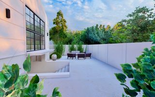 Vila cu piscina în Dumbravita! - Poză 3