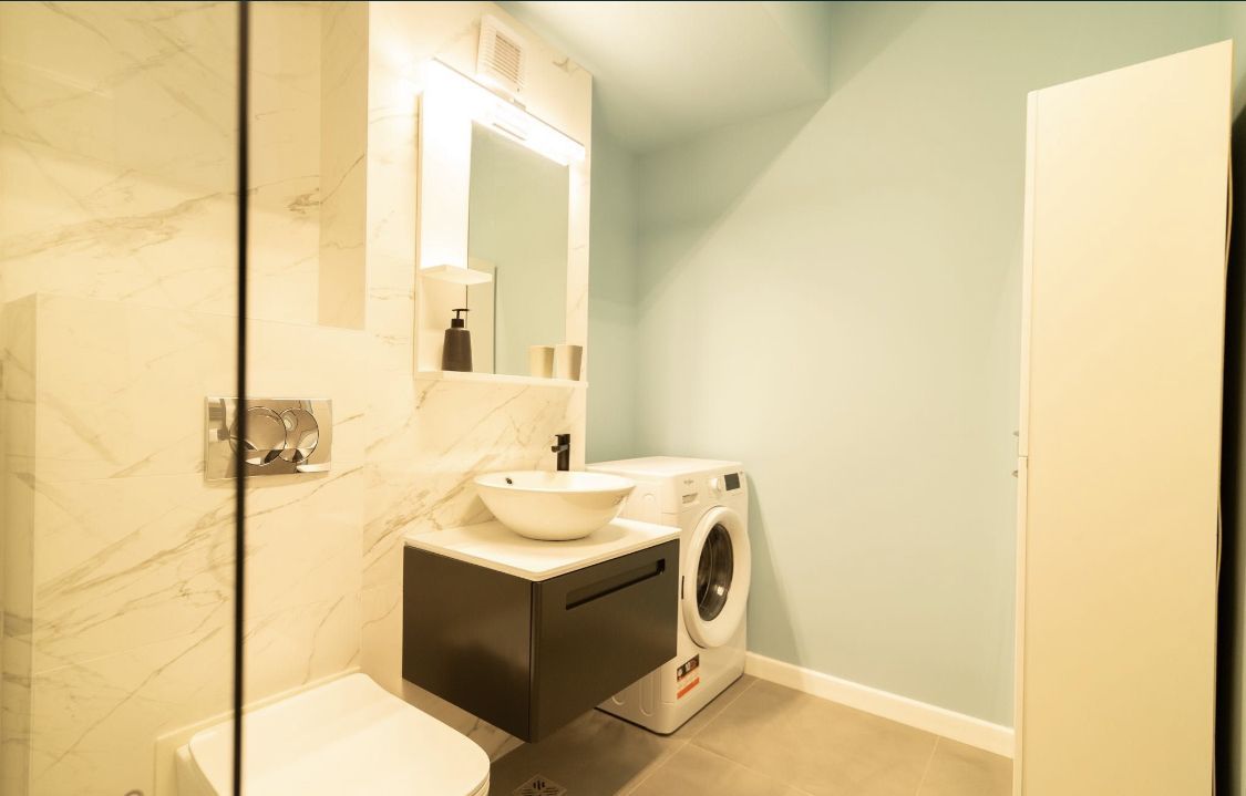 Apartament cu 2 camere de vanzare in Mamaia zona hotel iaki - Poză 1