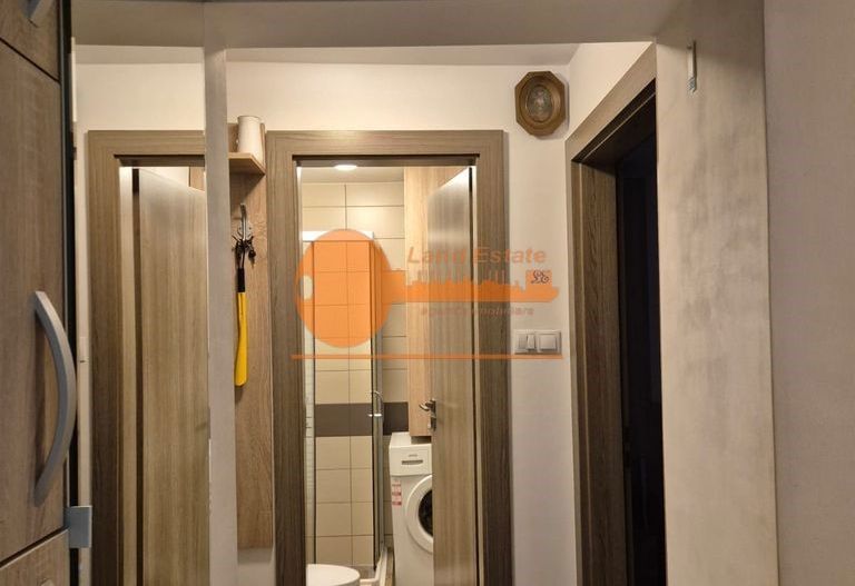 Apartament cu 2 camere la un minut distanta de metrou Râul Doamnei - Poză 11