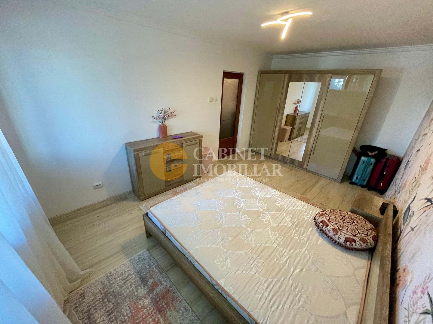 Palas Mall - Etaj Intermediar - 3 Camere - Mobilat/Utilat - Poză 5