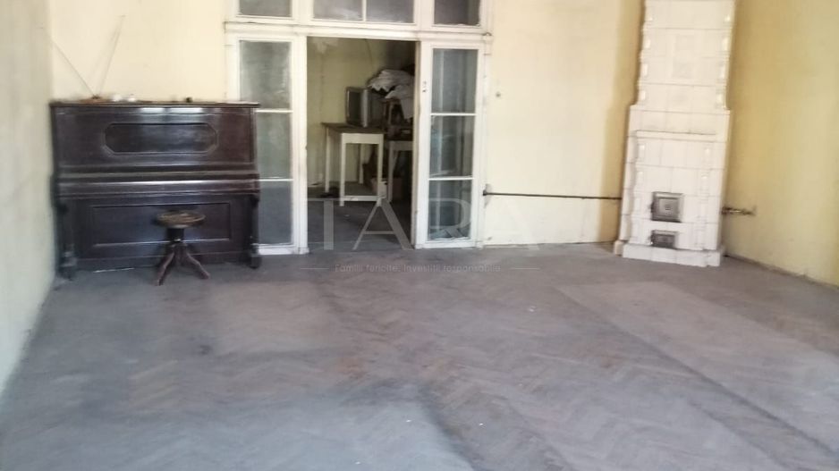 Apartament cu 2 camere de vânzare în zona Ultracentral - Poză 2