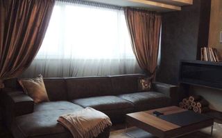 Penthouse de lux cu 3 camere în zona Centrală !! - Poză 1