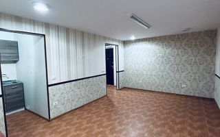 De inchiriat Spatiu Comercial, zona Unirii. pret 350 euro negociabil! - Poză 1