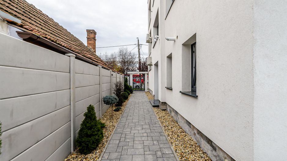 Clădire nouă P+2 cu showroom și birouri în Arad - Poză 15