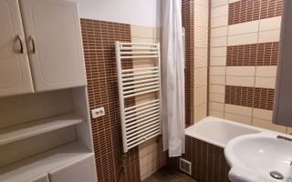 Inchiriez apartament 3 camere in Tudor amenajat mobilat si utilat - Poză 9