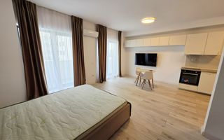 Studio decomandat de închiriat – mobilat si utilat | parcare inclusă - Poză 2