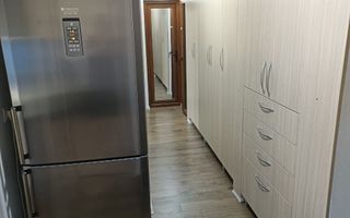 Vanzare - apartament cu 3 camere, etaj intermediar -  Siderurgistilor - Poză 4