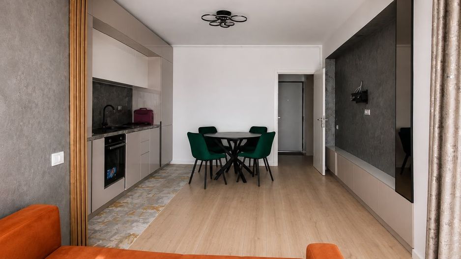 APARTAMENT 3 CAMERE / GHICA APARTAMENTS - Poză 1