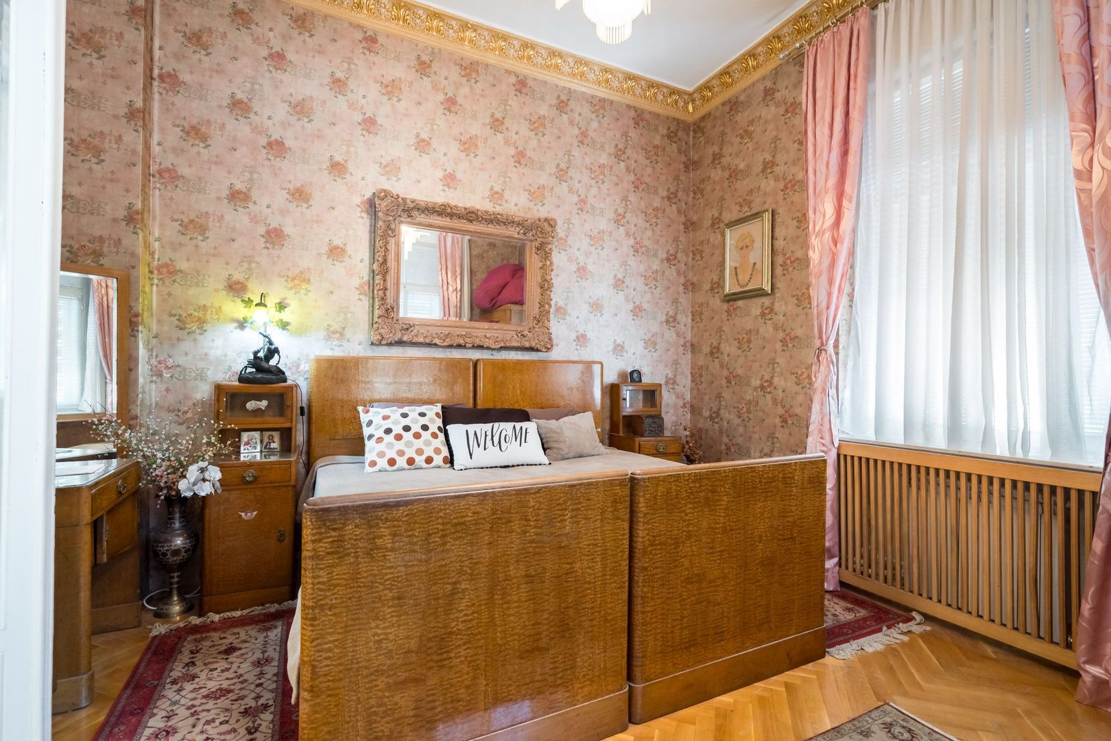 VILA REPREZENTATIVA ICOANEI - Poză 10